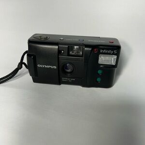 Olympus Infinity S Compact Black Camera